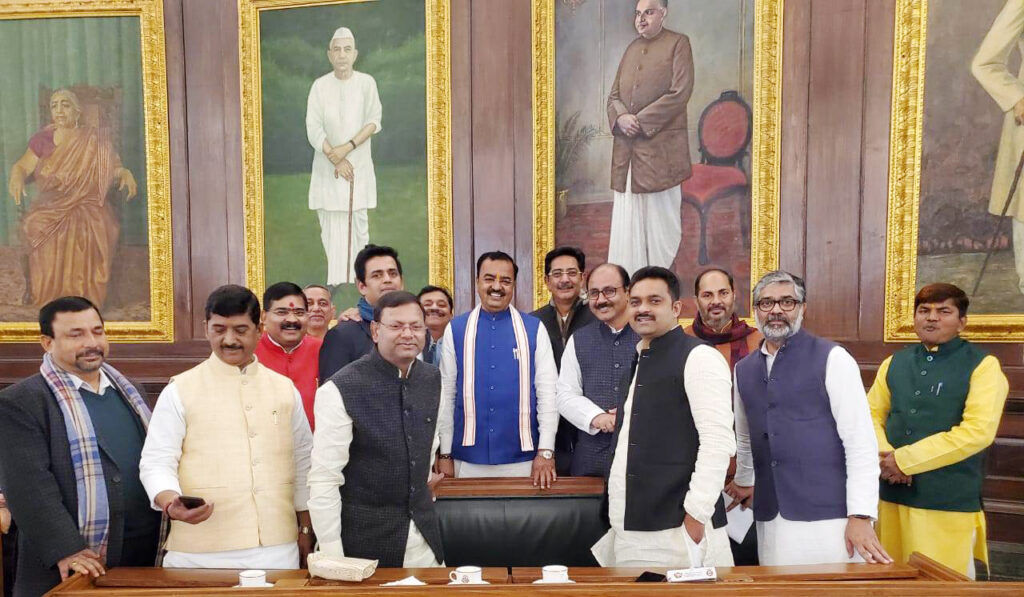 लोकसभा में माननीय Keshav Prasad Maurya एवं अन्य सांसदों के साथ विशेष क्षण